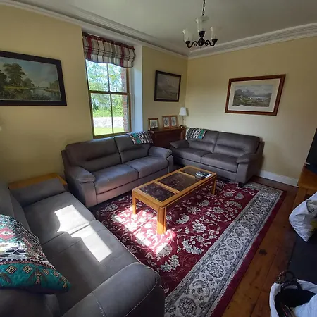 Chestnut Leitrim * Manorhamilton